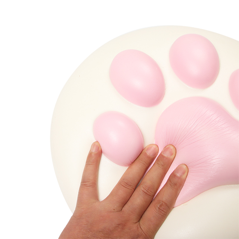 Enormous cat claws