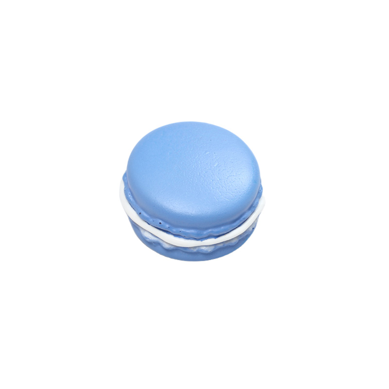 A set of 4cm macarons