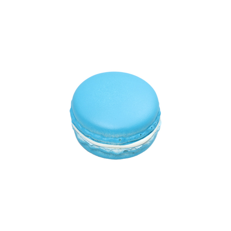 A set of 4cm macarons
