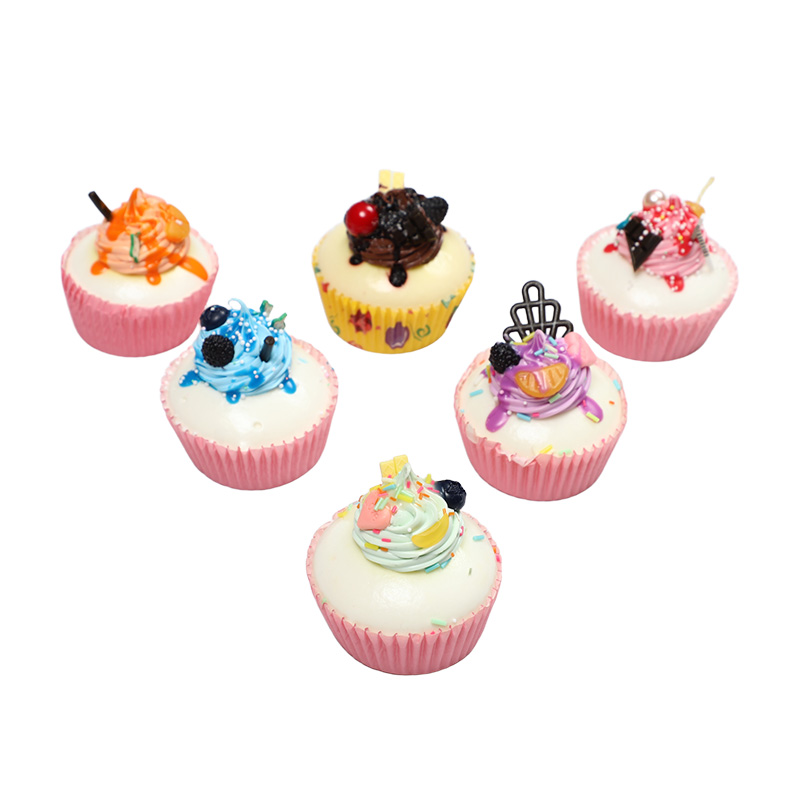 7cm creamy cupcake